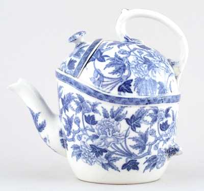 Teapot c1909